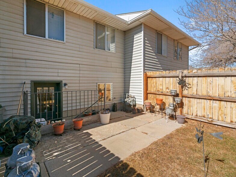 More Photos Of 268-408 1220 South St, Vernal Apartments For Sale