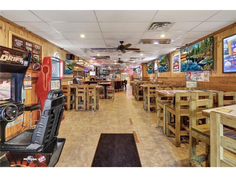 More Photos Of 39 N Union St, Mora Restaurant For Sale