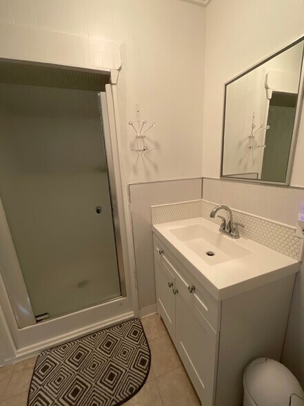 More Photos Of 8356 Silver Creek Dr, Show Low Office For Sale