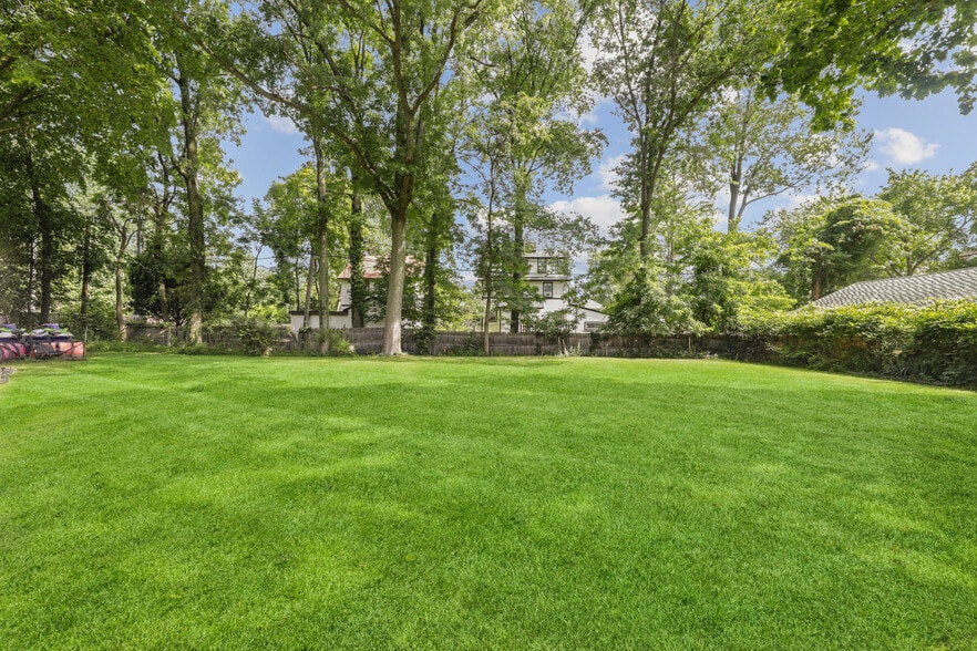 More Photos Of 35 Belden Pl, Montclair Loft Creative Space For Lease