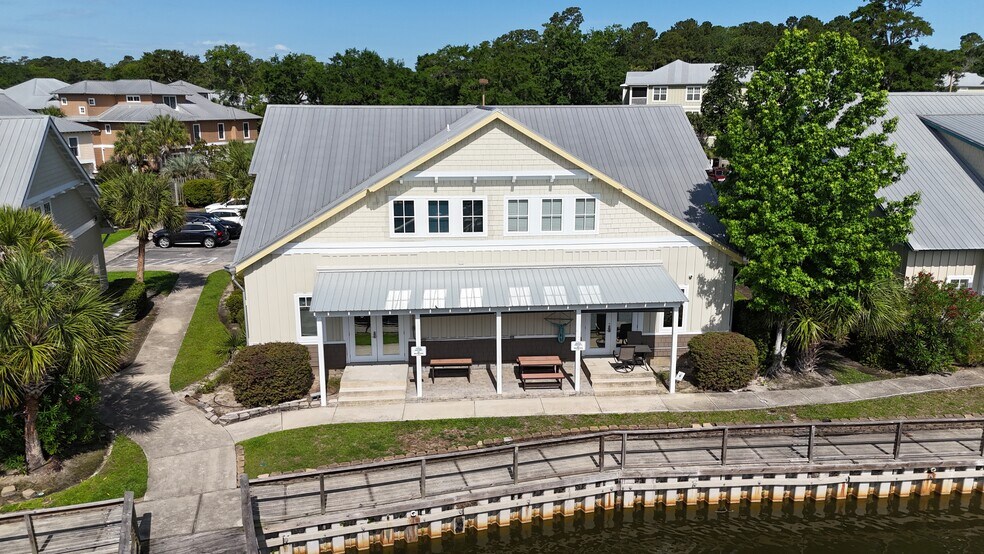 More Photos Of 277 Willbrook Blvd, Pawleys Island Office For Sale