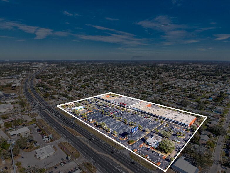 More Photos Of 3312-3440 U.S. Hwy 19, Holiday Unknown For Lease