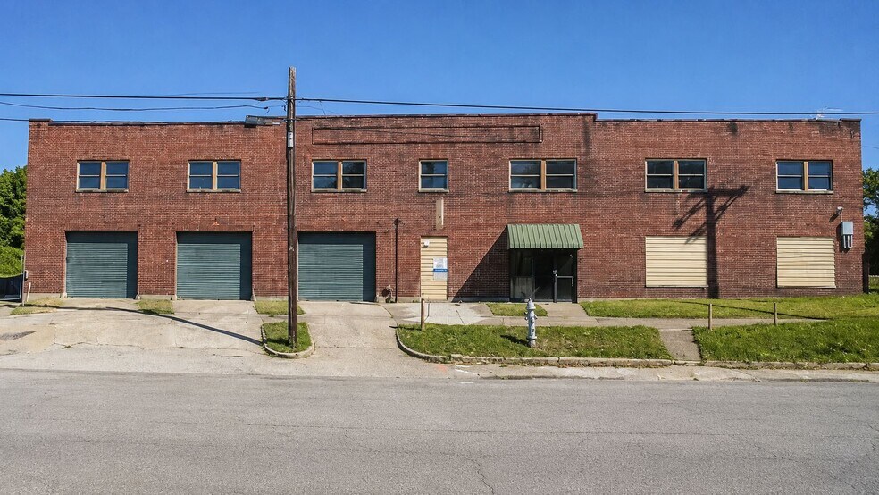 More Photos Of 802 Rozelle St, Memphis Loft Creative Space For Sale