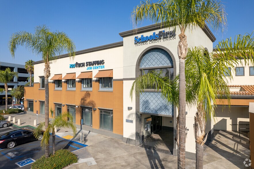 More Photos Of 1201 University Ave, Riverside Unknown For Lease