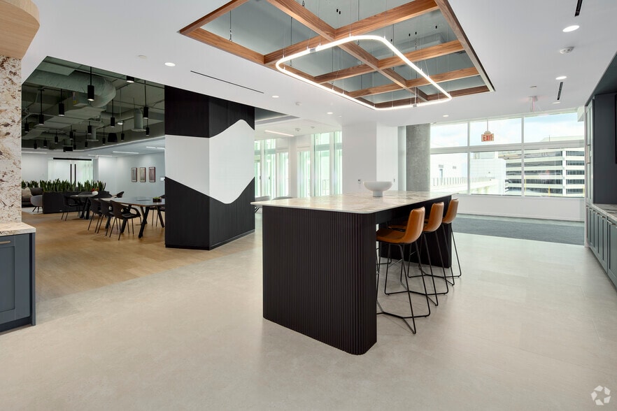 More Photos Of 1 Inventa Pl, Silver Spring Office For Lease