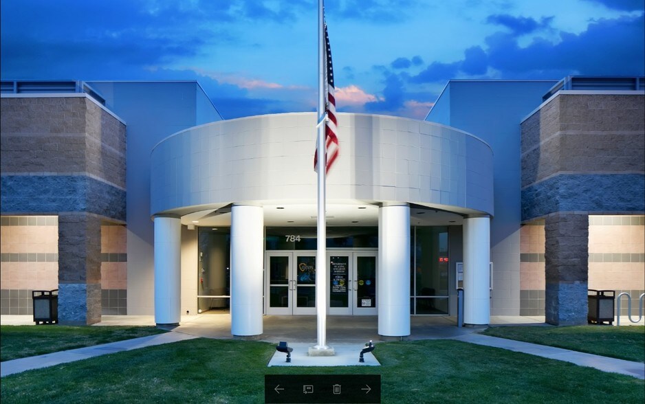 More Photos Of 650 E Hospitality Ln, San Bernardino Unknown For Lease