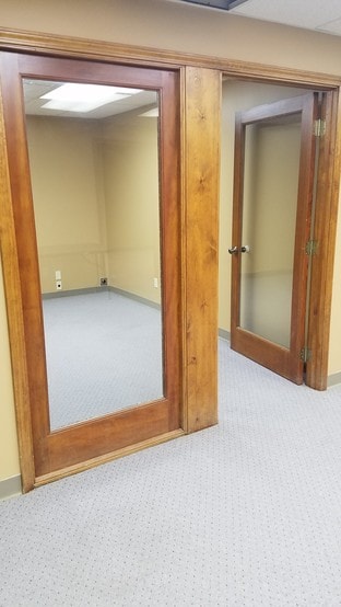 More Photos Of 4228 S Hocker Dr, Independence Office For Sale