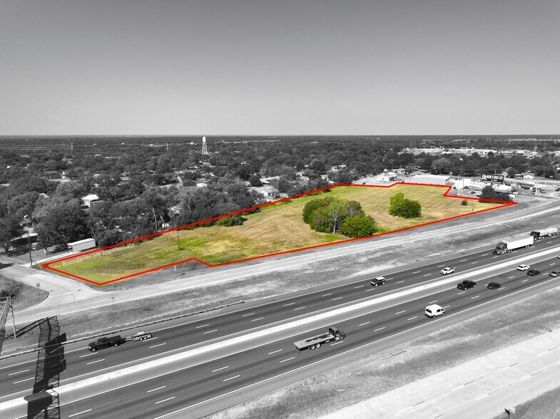 More Photos Of SWC Interstate Highway 35E & East Crestview Drive, Lacy-Lakeview Land For Sale