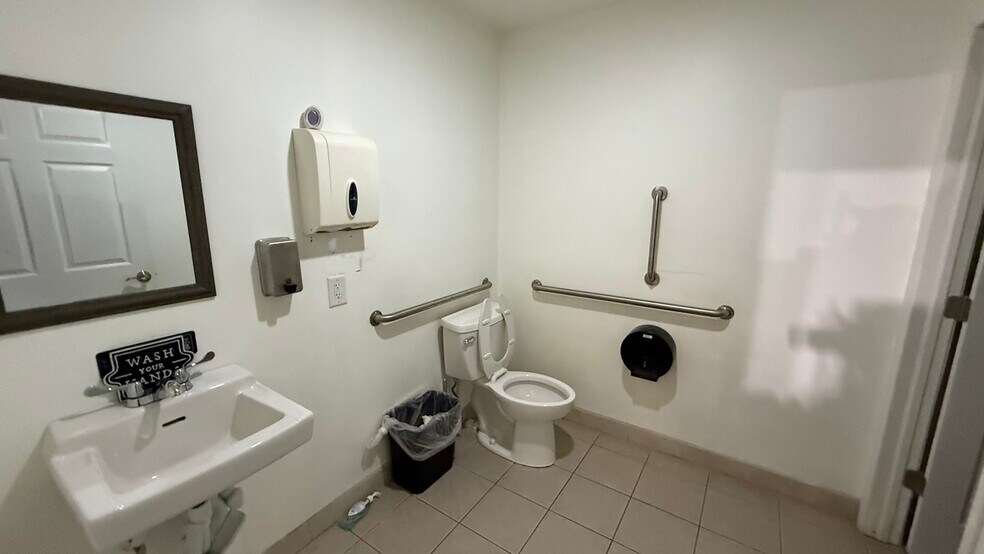 More Photos Of 100 Northampton St, Easton Apartments For Lease