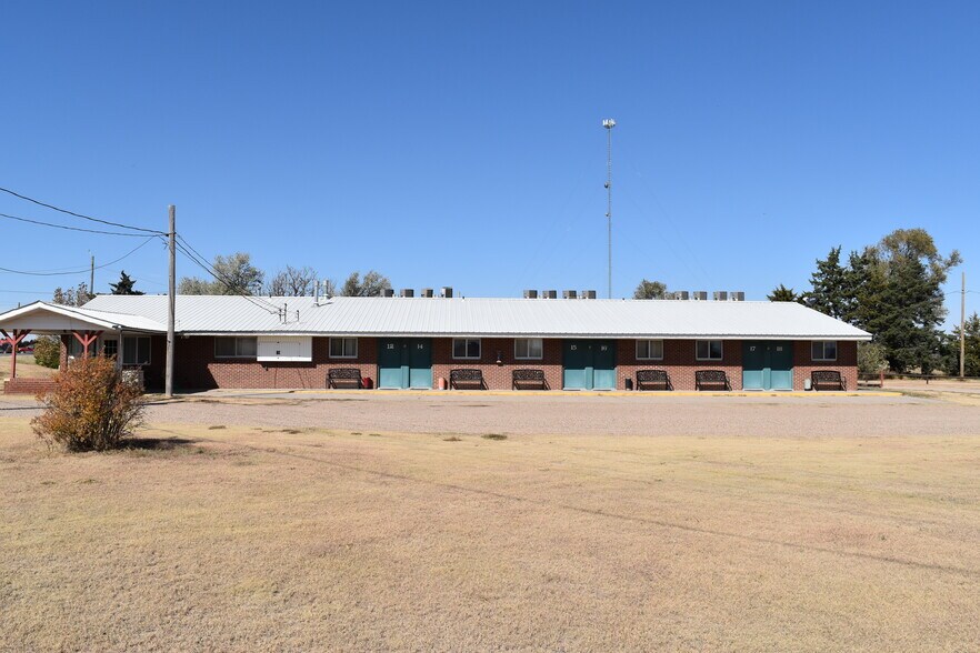 Highway 40 & Highway 27, Sharon Springs, KS 67758 Hospitality For