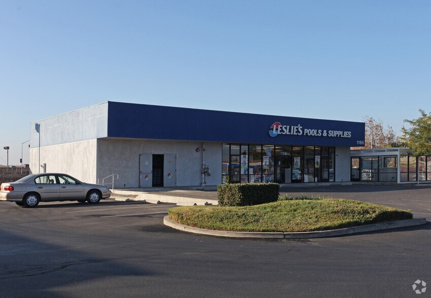 More Photos Of 1140-1164 S Main St, Manteca Unknown For Lease