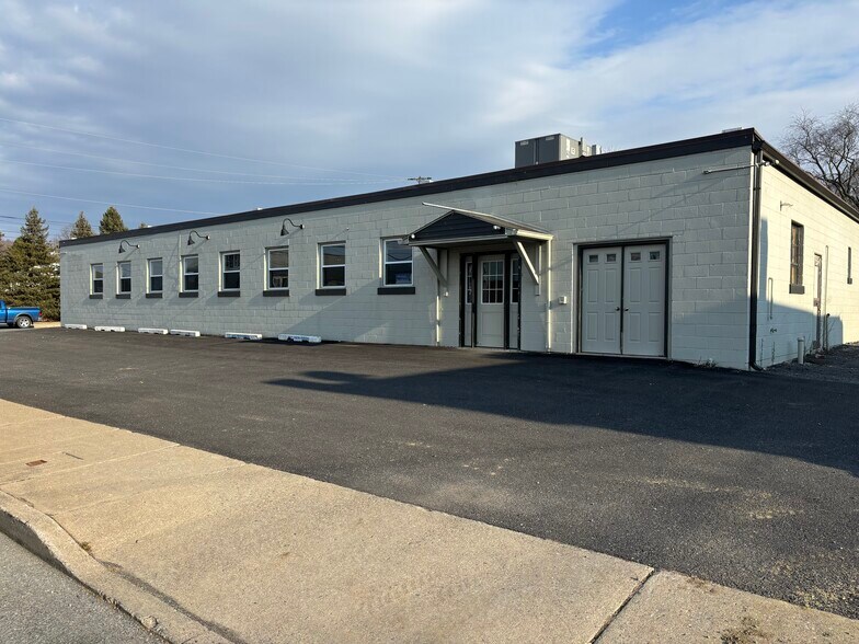 Primary Photo Of 202 S 6th St, Emmaus Light Manufacturing For Lease