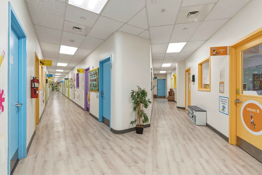 More Photos Of 2728 Thomson Ave, Long Island City Apartments For Sale