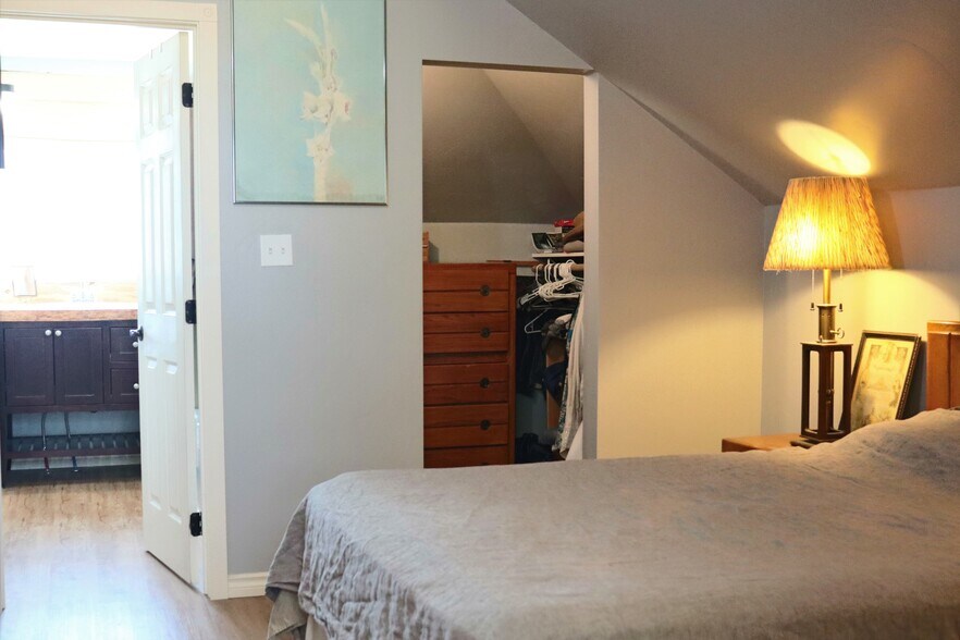 More Photos Of 47219 Highway 30, Haines Land For Sale