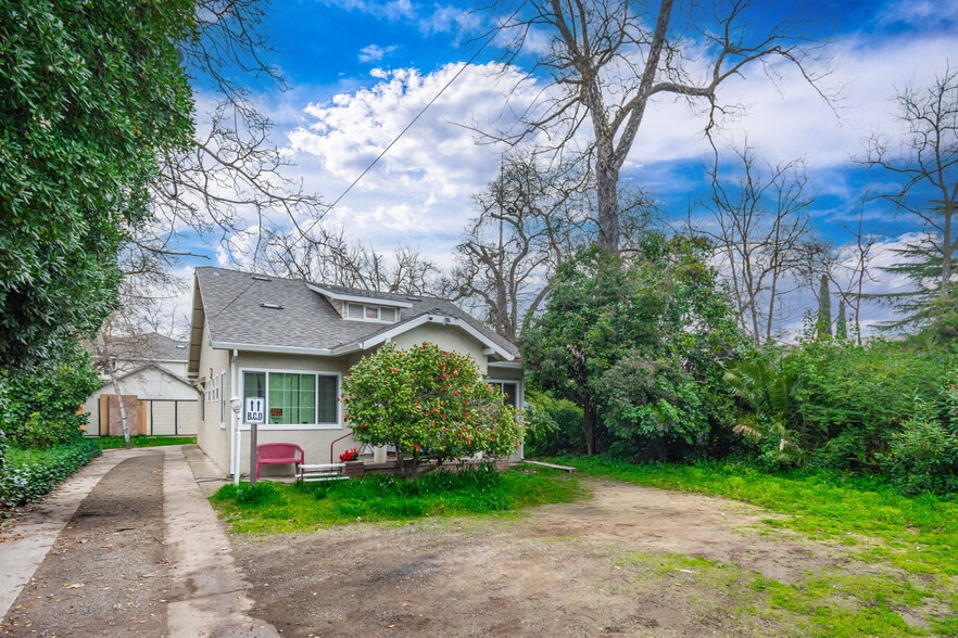 More Photos Of 1535 Arcade Blvd, Sacramento Multifamily For Sale