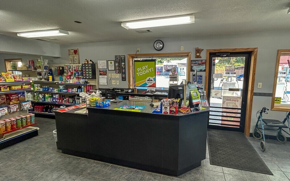 More Photos Of 451 Highway 60, Zumbro Falls Flex For Sale