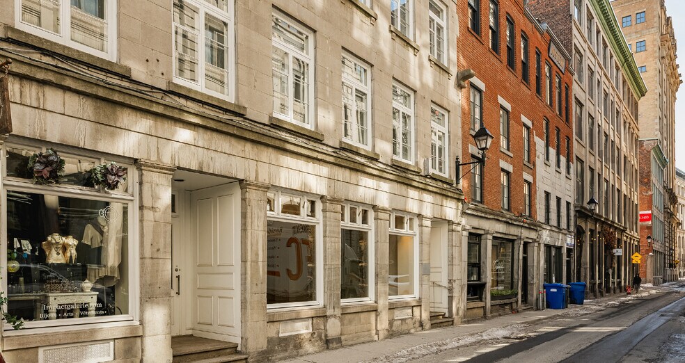 More Photos Of 364 Rue Saint-Paul O, Montréal Storefront Retail Office For Sale