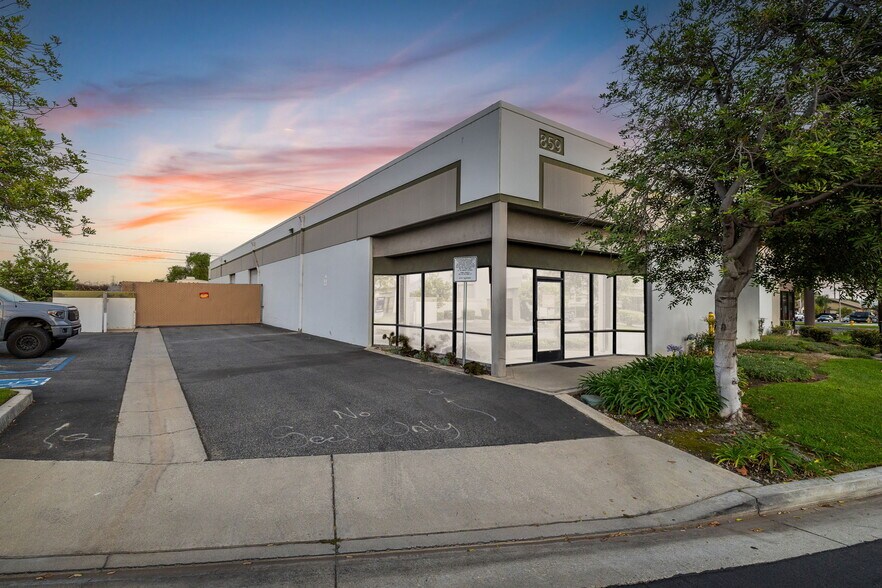 More Photos Of 859 Meridian St, Irwindale Warehouse For Sale
