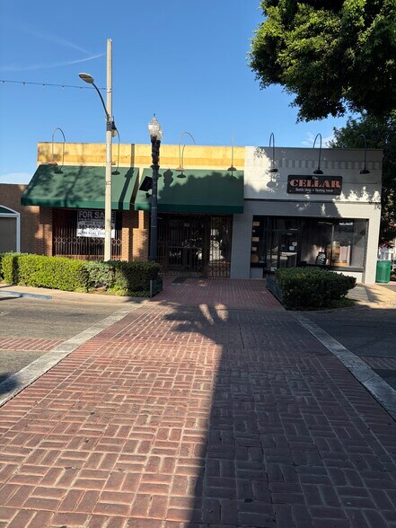More Photos Of 6531-6533 Greenleaf Ave, Whittier Storefront For Sale