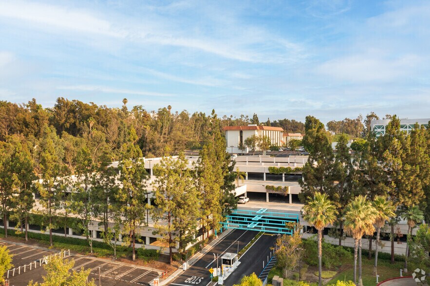 More Photos Of 26732 Crown Valley Pkwy, Mission Viejo Medical For Lease