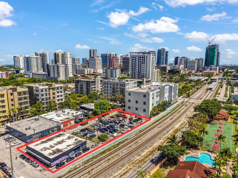 More Photos Of , Fort Lauderdale Unknown For Sale