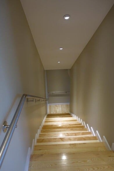 More Photos Of 6130 NE 4th Ct, Miami Warehouse For Sale