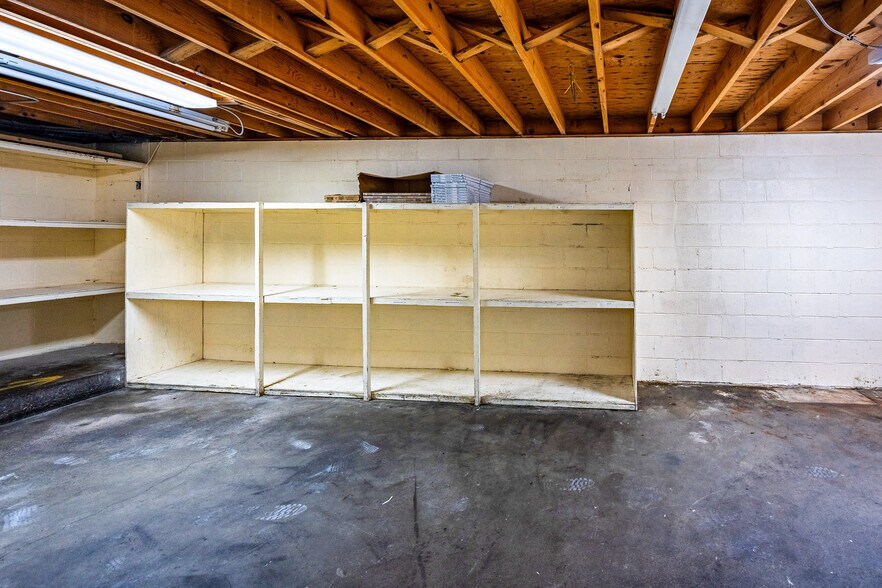 More Photos Of 1457 South St, Wheatland Fast Food For Lease