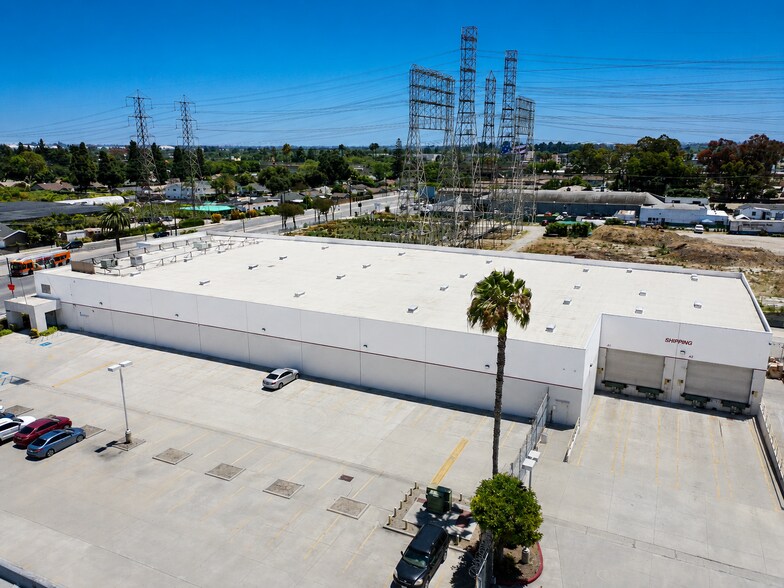 More Photos Of 6925 Atlantic Ave, Long Beach Warehouse For Lease
