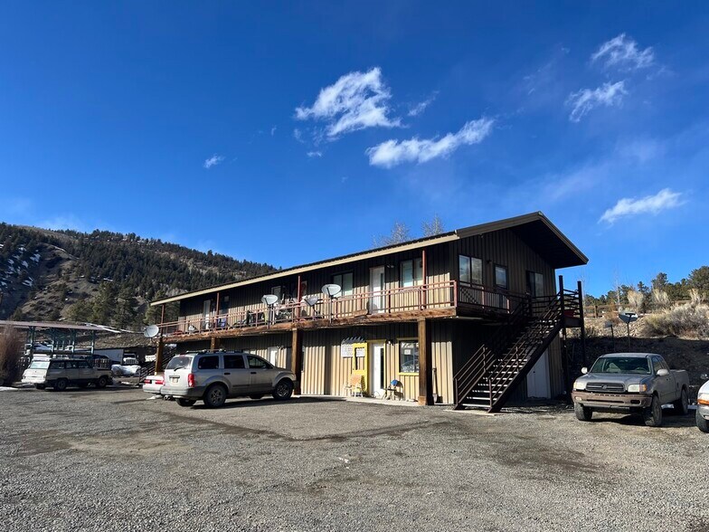 Primary Photo Of 928 Oceanwave Dr, Lake City Apartments For Sale