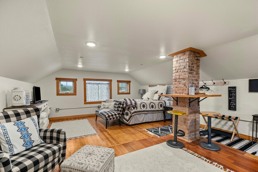 More Photos Of 510 E Main Ave, Chewelah Lodge Meeting Hall For Sale