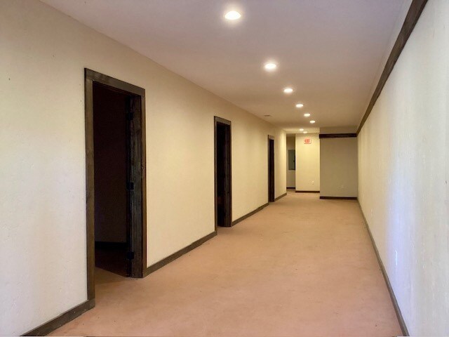 More Photos Of 189 Broadway St, Alba Storefront Retail Office For Sale