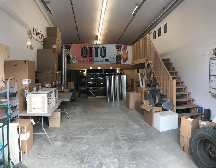 More Photos Of 9903 209 St NW, Edmonton Warehouse For Sale