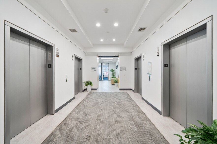 More Photos Of 701 S Parker St, Orange Unknown For Lease