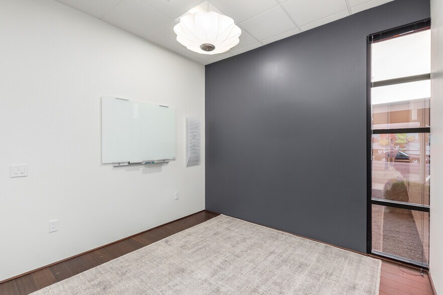 More Photos Of 8165 E Indian Bend Rd, Scottsdale Medical For Lease