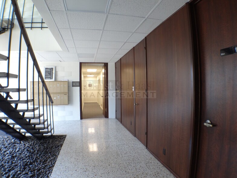 More Photos Of 3646 Long Beach Blvd, Long Beach Loft Creative Space For Sale