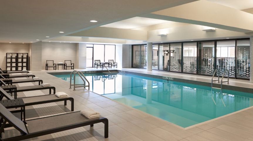 More Photos Of 200 S Superior St, Albion Hotel For Sale