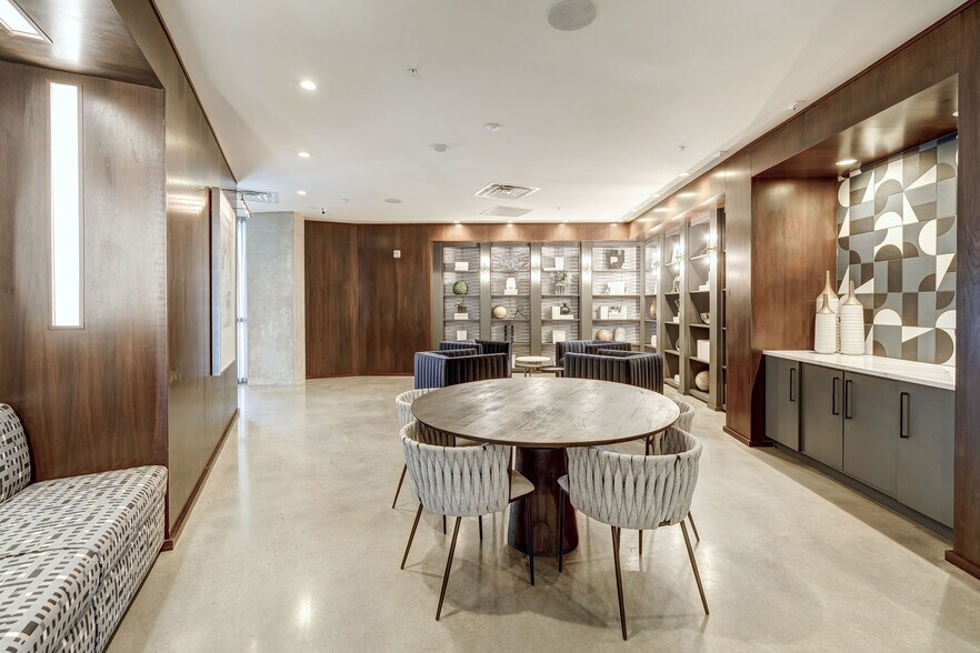 More Photos Of 2785 N Speer Blvd, Denver Apartments For Lease