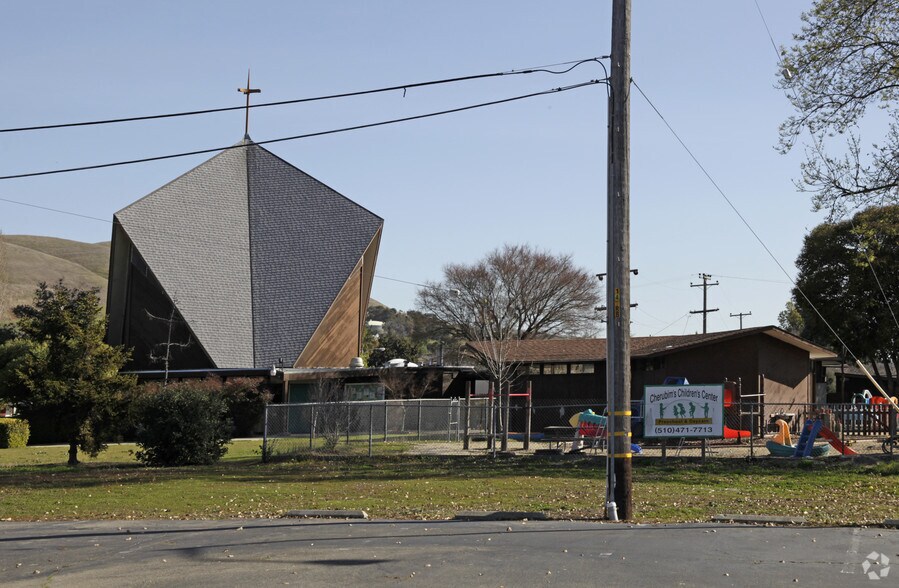 More Photos Of 30541 Vanderbilt St, Hayward Religious Facility For Sale