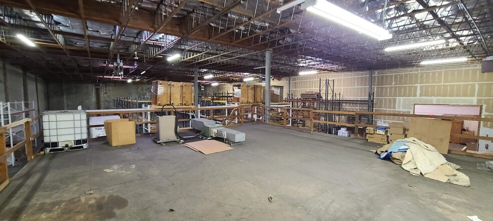 More Photos Of 1957 Claxter Rd NE, Salem Industrial For Lease