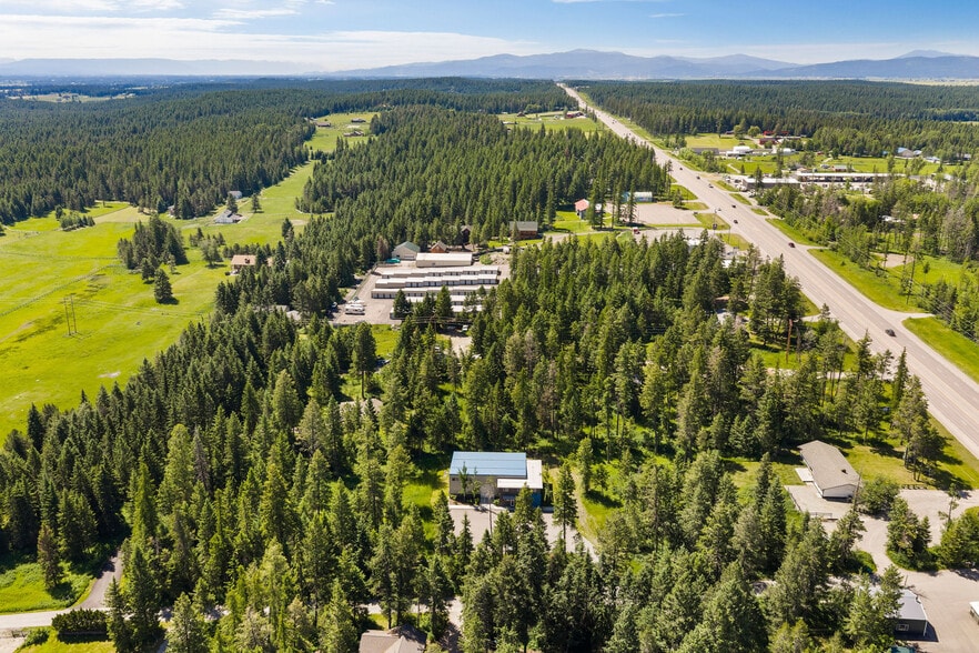 More Photos Of 112 E Blanchard Lake Rd, Whitefish Warehouse For Lease