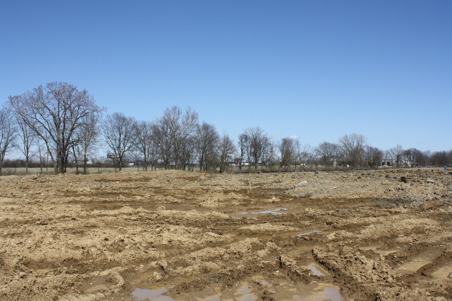 More Photos Of 13 CR & W 800, Pendleton Land For Sale