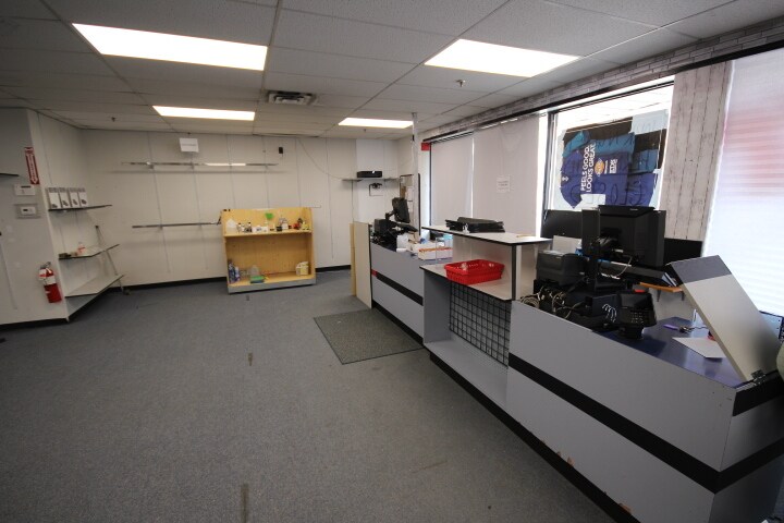 More Photos Of 1233 Main St, Worcester Storefront Retail Office For Lease