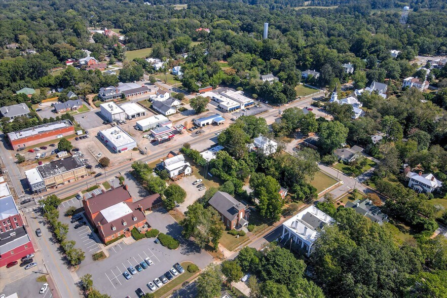 More Photos Of 205 E Liberty St, Washington Religious Facility For Sale