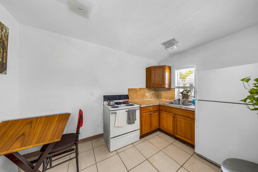 More Photos Of 2900 W Flagler St, Miami Apartments For Sale