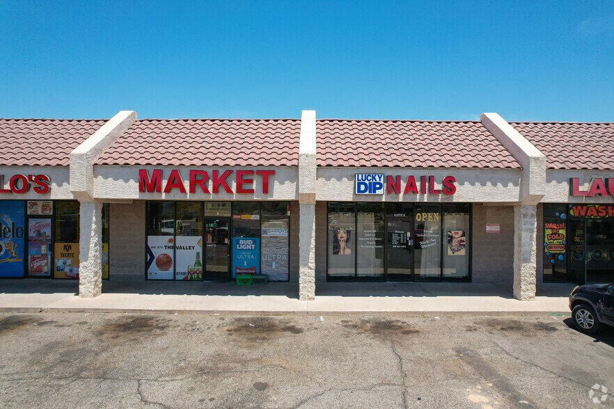More Photos Of 7620 E McKellips Rd, Scottsdale Storefront For Lease