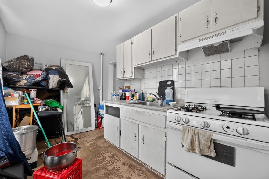 More Photos Of 1132 W Main St, Norristown Apartments For Sale