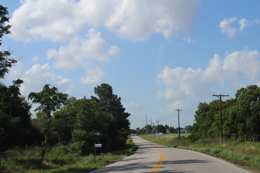 More Photos Of 20720 Cochran Rd, Prairie View Land For Sale