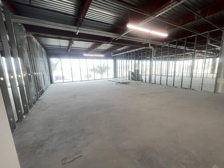 More Photos Of 1000-1100 E Hallandale Beach Blvd, Hallandale Beach Office For Sale