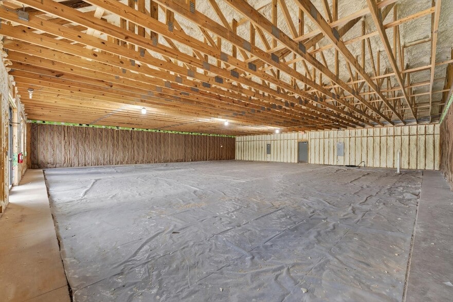 More Photos Of 625 Hornbuckle Rd, Clarksville Healthcare For Lease