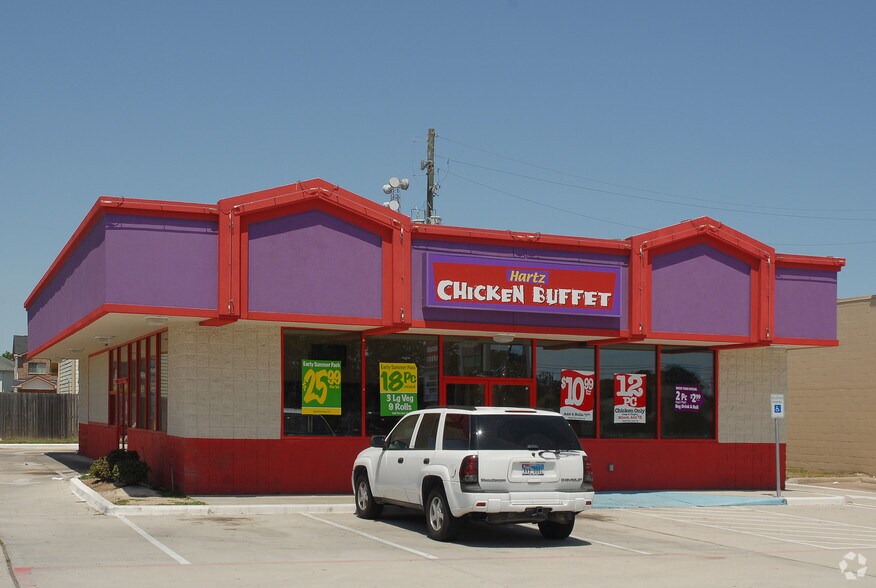 Primary Photo Of 12011 Bammel North Houston Rd, Houston Freestanding For Lease